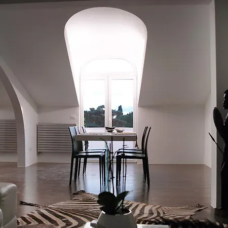 Klara Apartment